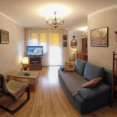 Cozy Apartment In Tarnów 外观 照片
