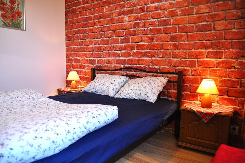 Cozy Apartment In Tarnów 外观 照片