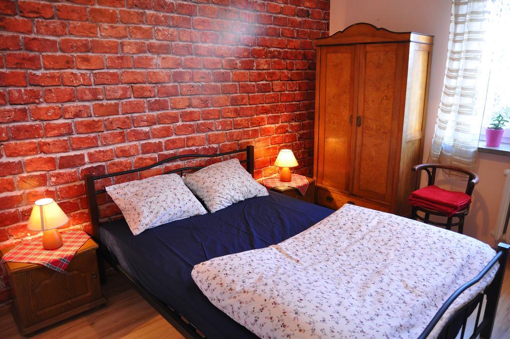 Cozy Apartment In Tarnów 外观 照片